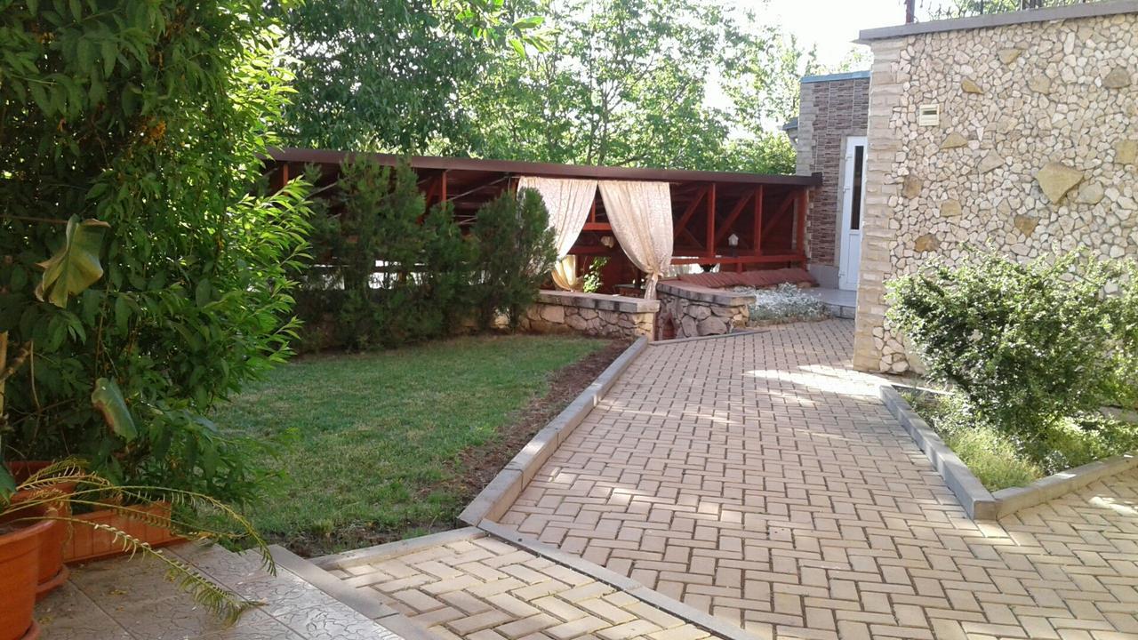 Grace Villa Codru Luaran gambar