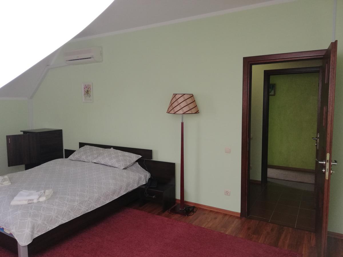 Grace Villa Codru Luaran gambar